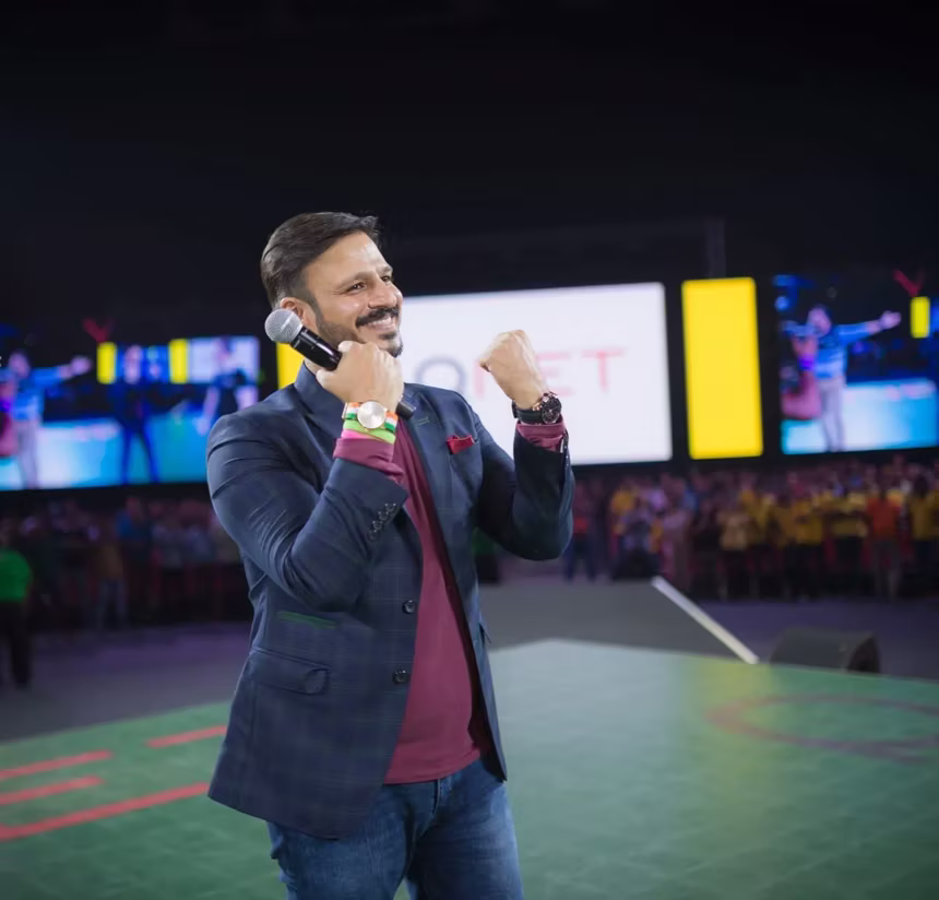 Vivek Oberoi Echoes RYTHM Values At V-UAE 2016